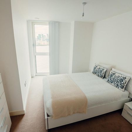 Апартаменты 2 Bed Flat Лондон Экстерьер фото